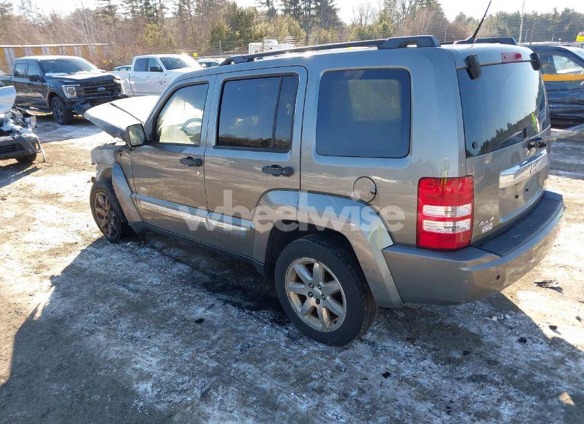 Photo 3 of 2012 Jeep Liberty SPORT (VIN 1C4PJMAK4CW181883)