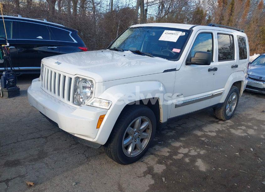 Photo 2 of 2012 Jeep Liberty SPORT (VIN 1C4PJMAK4CW197002)