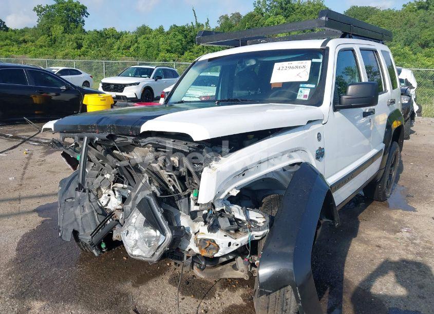 Photo 2 of 2012 Jeep Liberty SPORT (VIN 1C4PJMAK5CW123698)