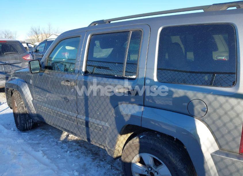 Photo 13 of 2012 Jeep Liberty SPORT (VIN 1C4PJMAK5CW150786)