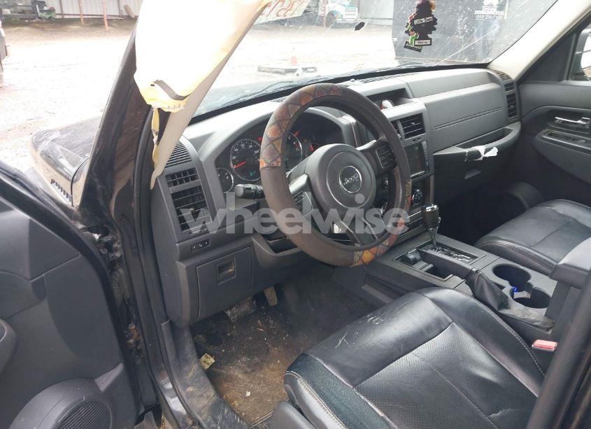 Photo 14 of 2012 Jeep Liberty SPORT (VIN 1C4PJMAK5CW168432)