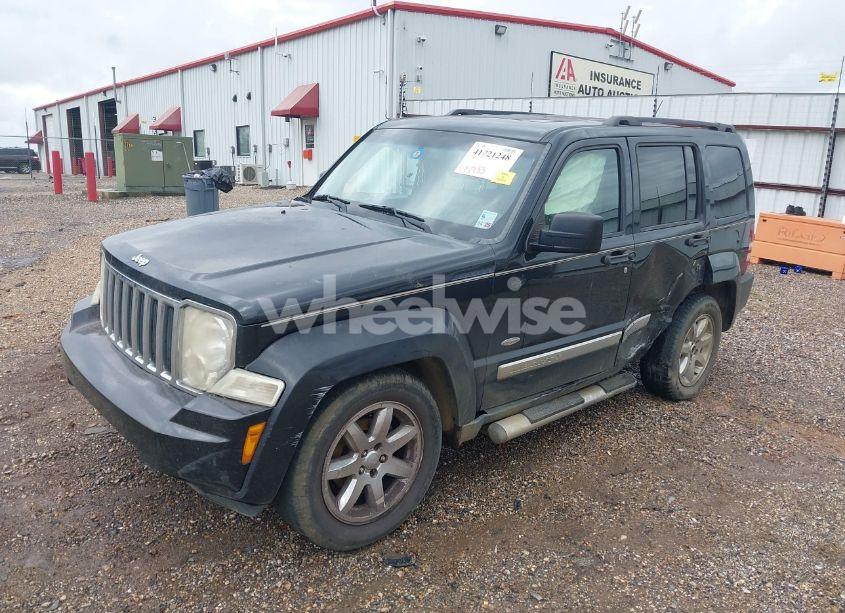Photo 2 of 2012 Jeep Liberty SPORT (VIN 1C4PJMAK5CW168432)