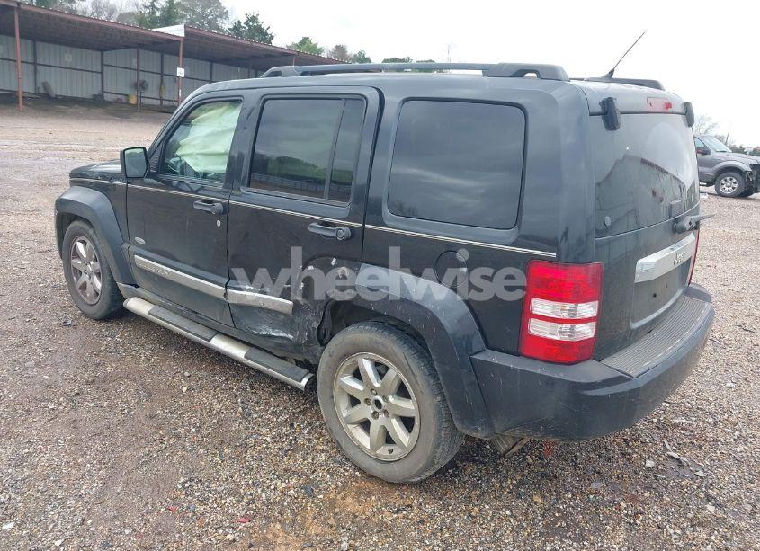 Photo 3 of 2012 Jeep Liberty SPORT (VIN 1C4PJMAK5CW168432)