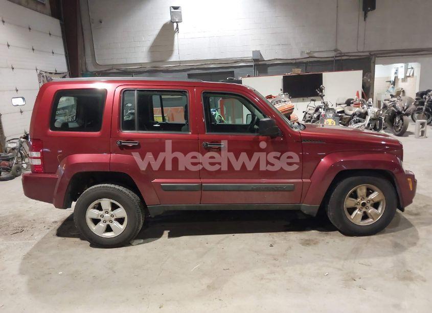 Photo 13 of 2012 Jeep Liberty SPORT (VIN 1C4PJMAK5CW187613)