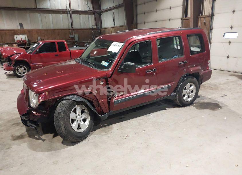 Photo 2 of 2012 Jeep Liberty SPORT (VIN 1C4PJMAK5CW187613)
