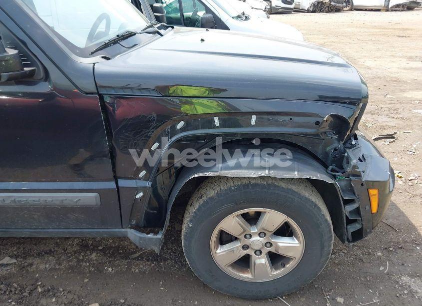 Photo 6 of 2012 Jeep Liberty SPORT (VIN 1C4PJMAK6CW109325)