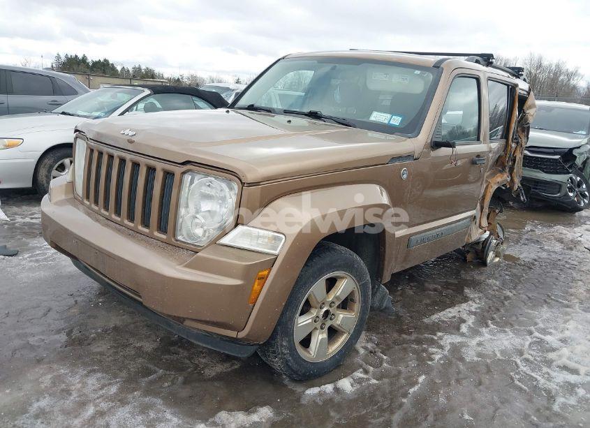 Photo 2 of 2012 Jeep Liberty SPORT (VIN 1C4PJMAK6CW136508)