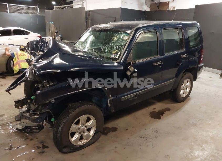 Photo 2 of 2012 Jeep Liberty SPORT (VIN 1C4PJMAK6CW161361)