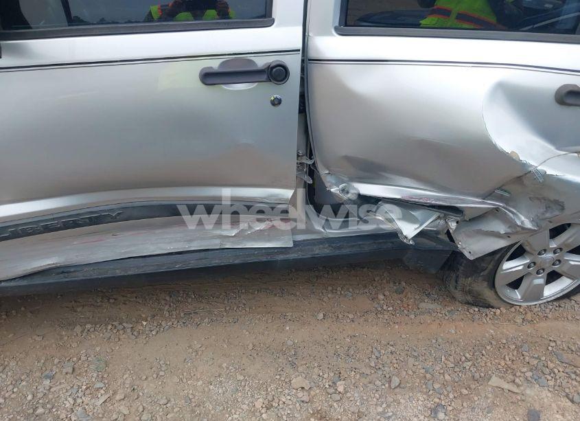 Photo 6 of 2012 Jeep Liberty SPORT (VIN 1C4PJMAK6CW161974)