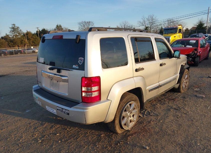 Photo 4 of 2012 Jeep Liberty SPORT (VIN 1C4PJMAK6CW186955)