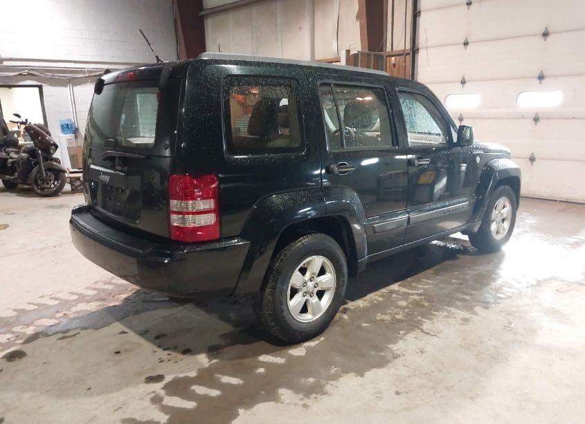 Photo 4 of 2012 Jeep Liberty SPORT (VIN 1C4PJMAK6CW200076)