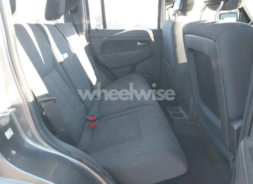 Photo 8 of 2012 Jeep Liberty SPORT (VIN 1C4PJMAK6CW209487)