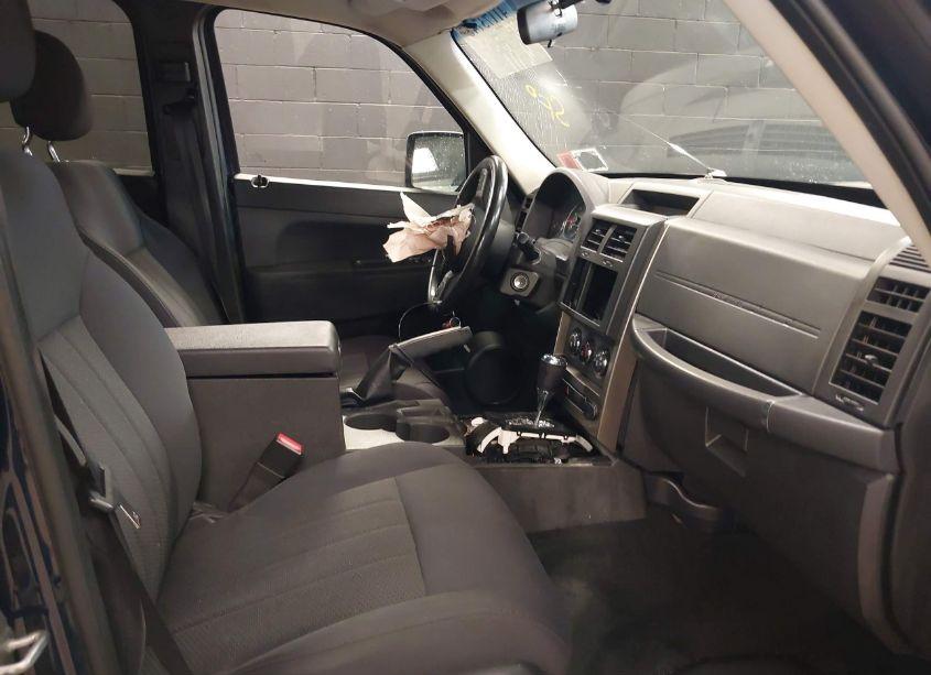 Photo 5 of 2012 Jeep Liberty SPORT (VIN 1C4PJMAK7CW150563)