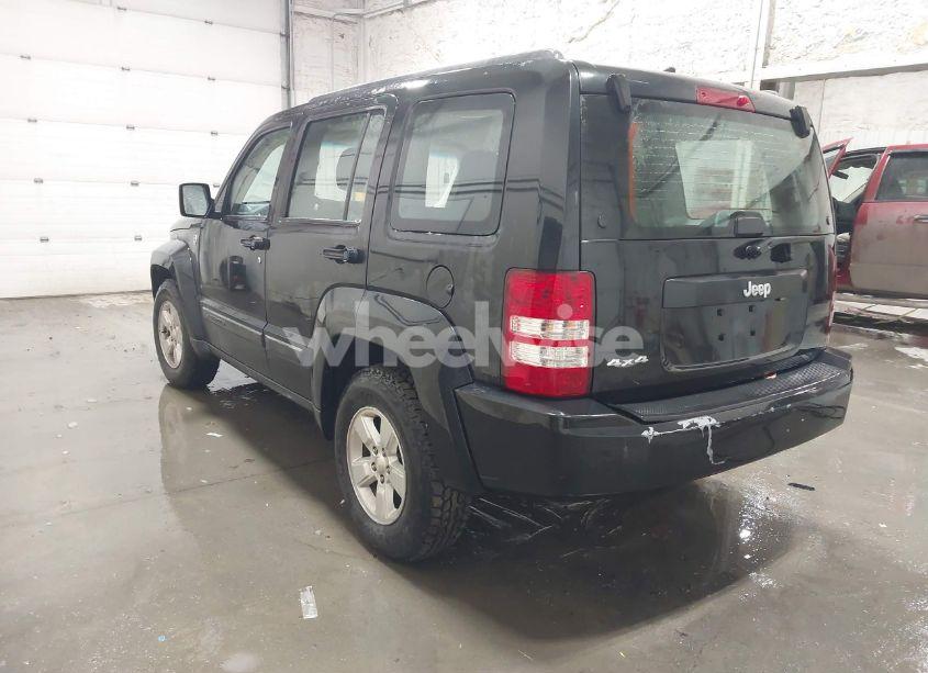 Photo 3 of 2012 Jeep Liberty SPORT (VIN 1C4PJMAK7CW160493)