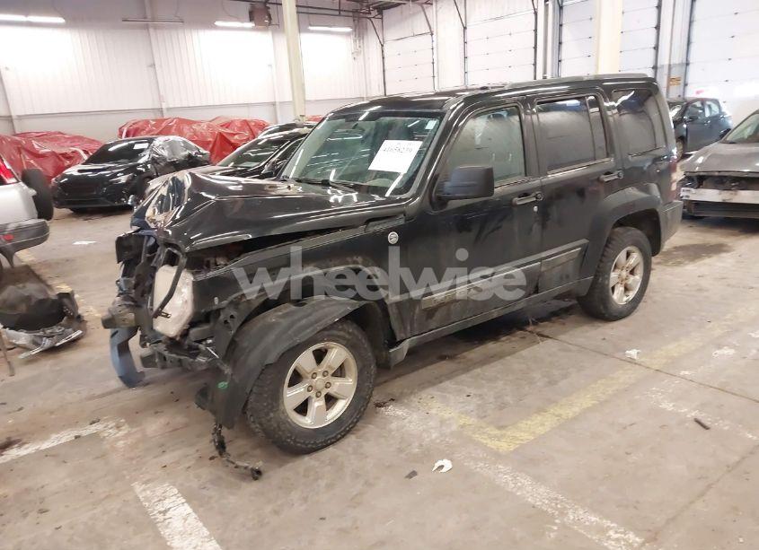 Photo 2 of 2012 Jeep Liberty SPORT (VIN 1C4PJMAK7CW162065)