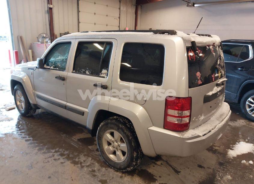 Photo 3 of 2012 Jeep Liberty SPORT (VIN 1C4PJMAK7CW177472)
