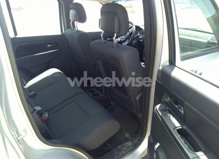 Photo 8 of 2012 Jeep Liberty SPORT (VIN 1C4PJMAK8CW101307)