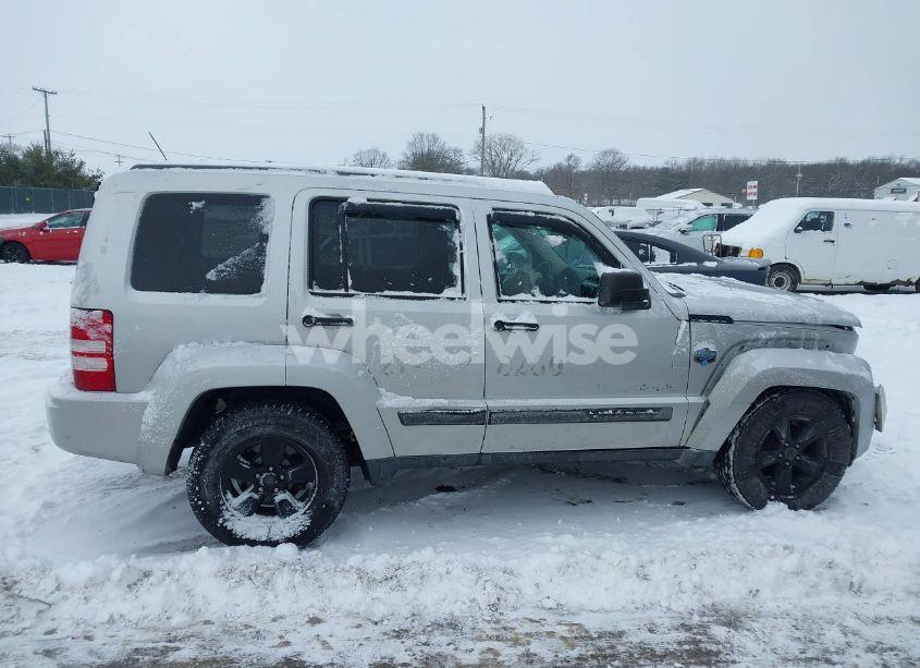 Photo 13 of 2012 Jeep Liberty SPORT (VIN 1C4PJMAK8CW124036)