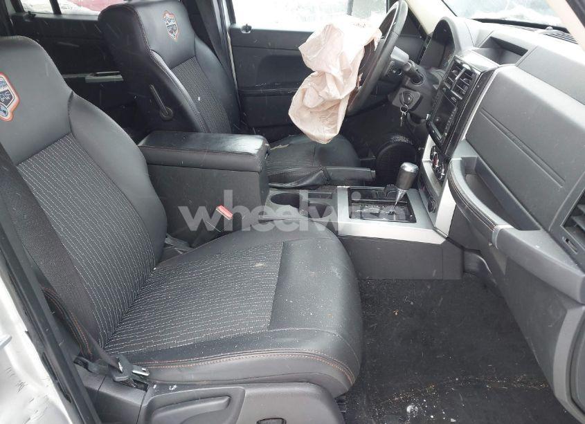 Photo 5 of 2012 Jeep Liberty SPORT (VIN 1C4PJMAK8CW124036)