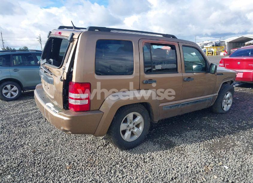 Photo 4 of 2012 Jeep Liberty SPORT (VIN 1C4PJMAK8CW139832)