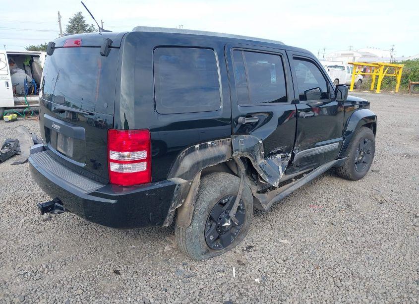 Photo 4 of 2012 Jeep Liberty SPORT (VIN 1C4PJMAK8CW145212)