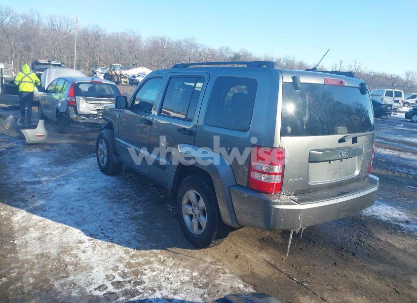 Photo 3 of 2012 Jeep Liberty SPORT (VIN 1C4PJMAK8CW146585)