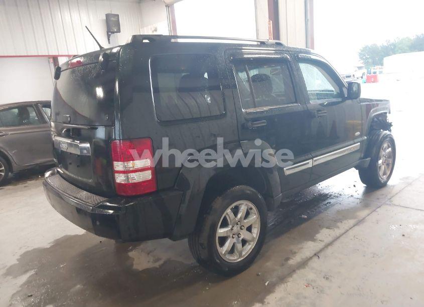 Photo 4 of 2012 Jeep Liberty SPORT (VIN 1C4PJMAK8CW175326)