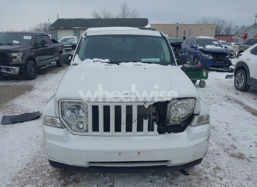 Photo 12 of 2012 Jeep Liberty SPORT (VIN 1C4PJMAK8CW200810)