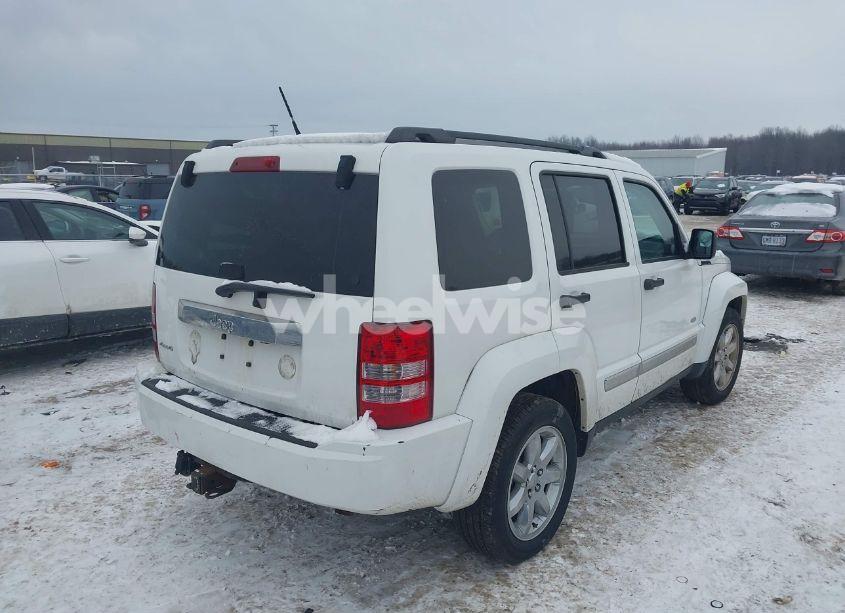 Photo 4 of 2012 Jeep Liberty SPORT (VIN 1C4PJMAK8CW200810)