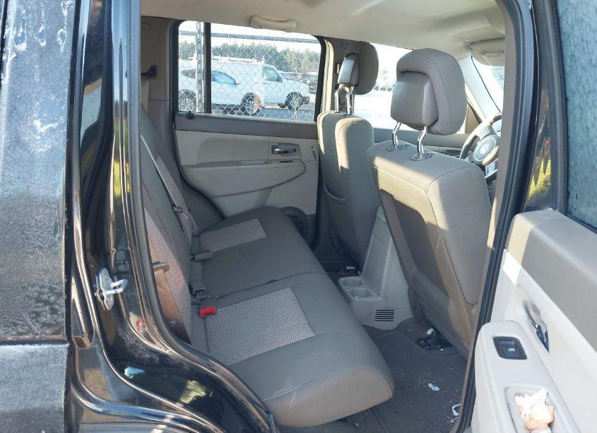 Photo 8 of 2012 Jeep Liberty SPORT (VIN 1C4PJMAK9CW114566)