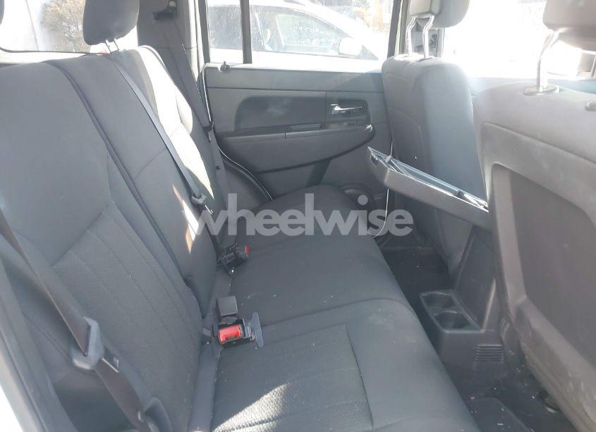 Photo 8 of 2012 Jeep Liberty SPORT (VIN 1C4PJMAK9CW153965)