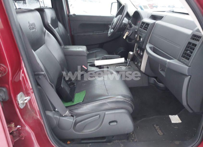 Photo 5 of 2012 Jeep Liberty SPORT (VIN 1C4PJMAK9CW185864)