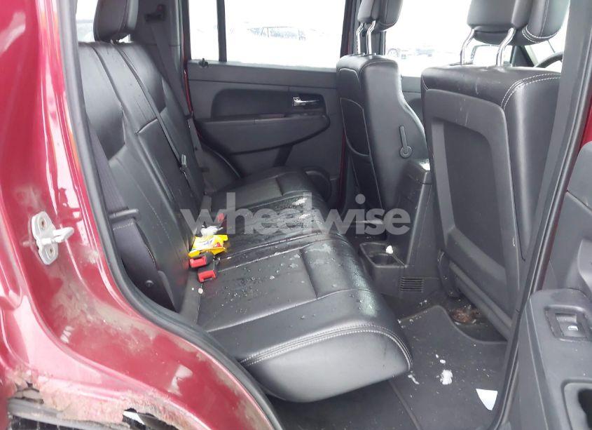 Photo 8 of 2012 Jeep Liberty SPORT (VIN 1C4PJMAK9CW185864)