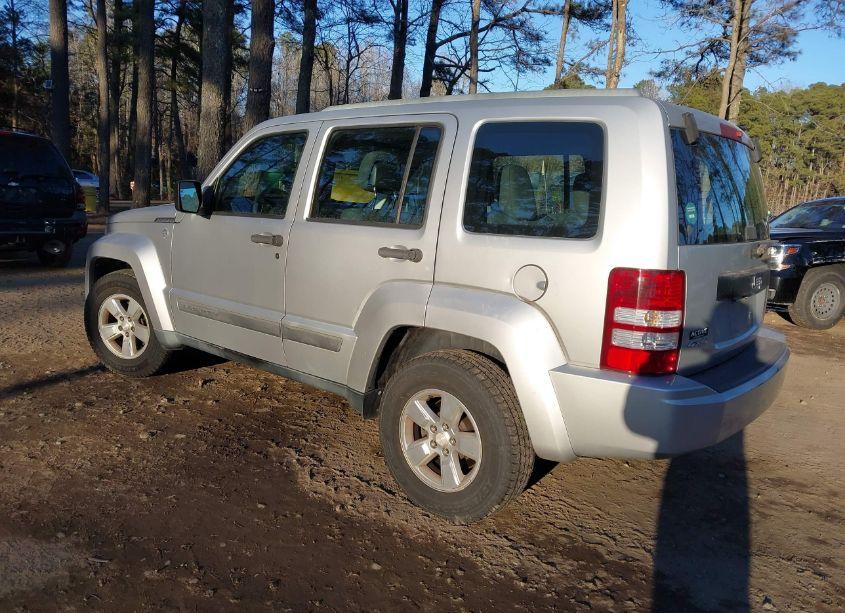 Photo 3 of 2012 Jeep Liberty SPORT (VIN 1C4PJMAKXCW110302)