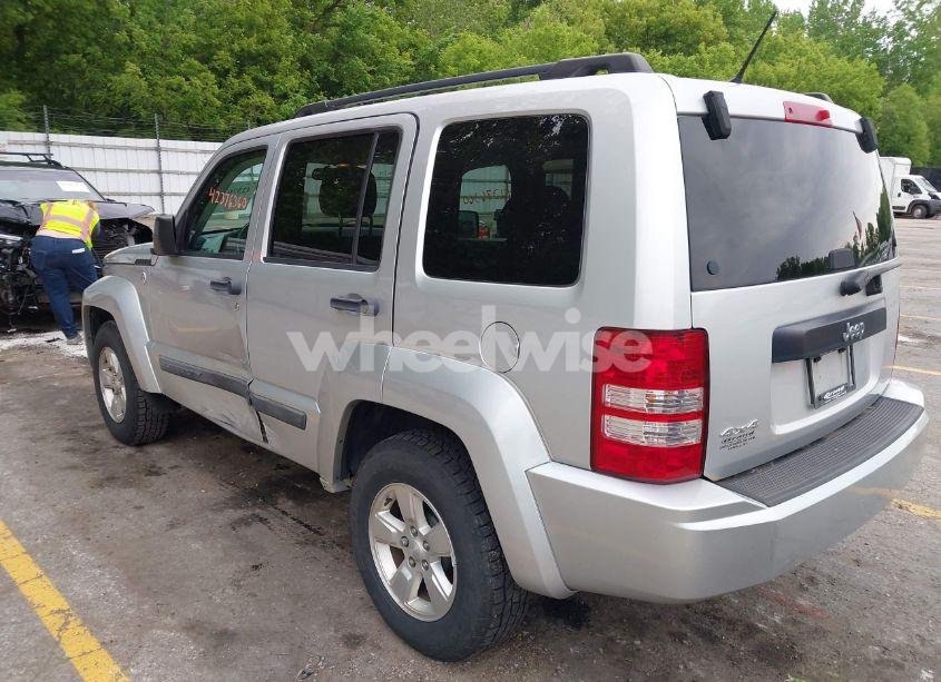 Photo 3 of 2012 Jeep Liberty SPORT (VIN 1C4PJMAKXCW118660)