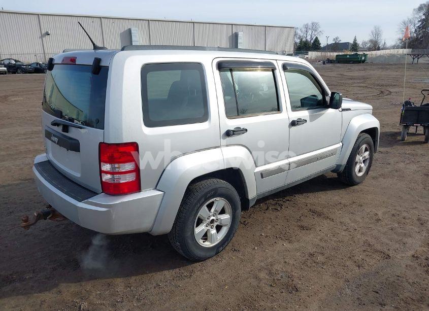 Photo 4 of 2012 Jeep Liberty SPORT (VIN 1C4PJMAKXCW133658)