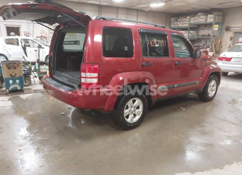 Photo 4 of 2012 Jeep Liberty SPORT (VIN 1C4PJMAKXCW138746)