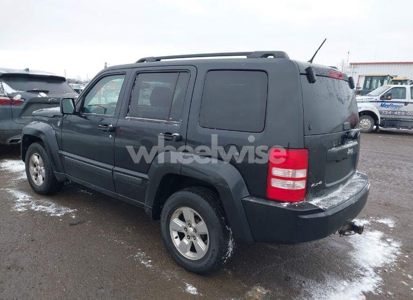 Photo 3 of 2012 Jeep Liberty SPORT (VIN 1C4PJMAKXCW139332)