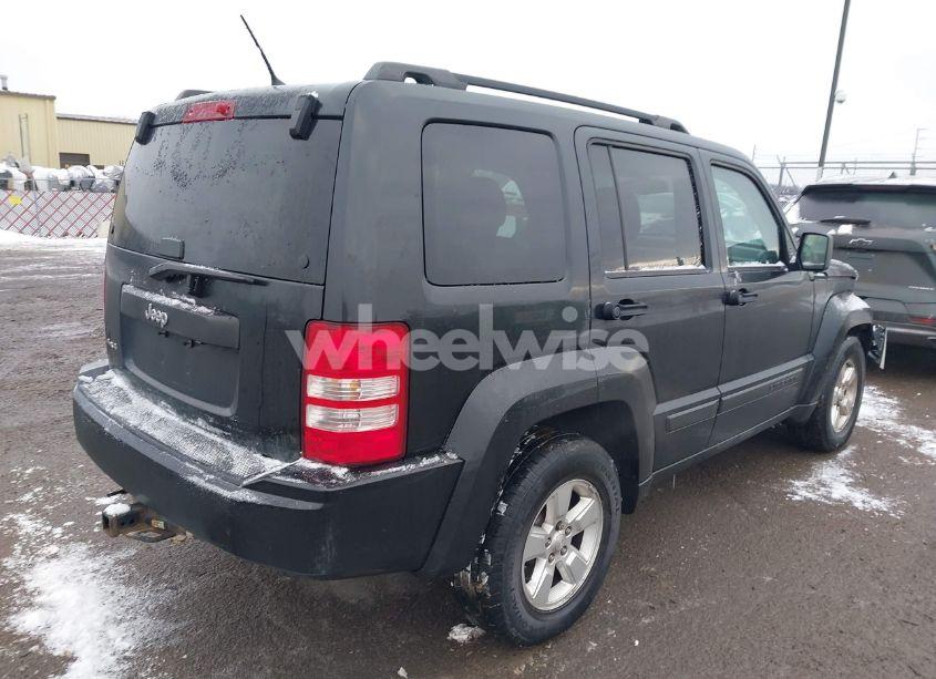 Photo 4 of 2012 Jeep Liberty SPORT (VIN 1C4PJMAKXCW139332)