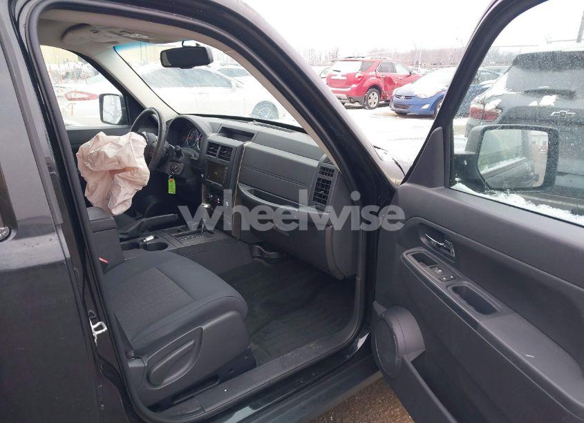 Photo 5 of 2012 Jeep Liberty SPORT (VIN 1C4PJMAKXCW139332)
