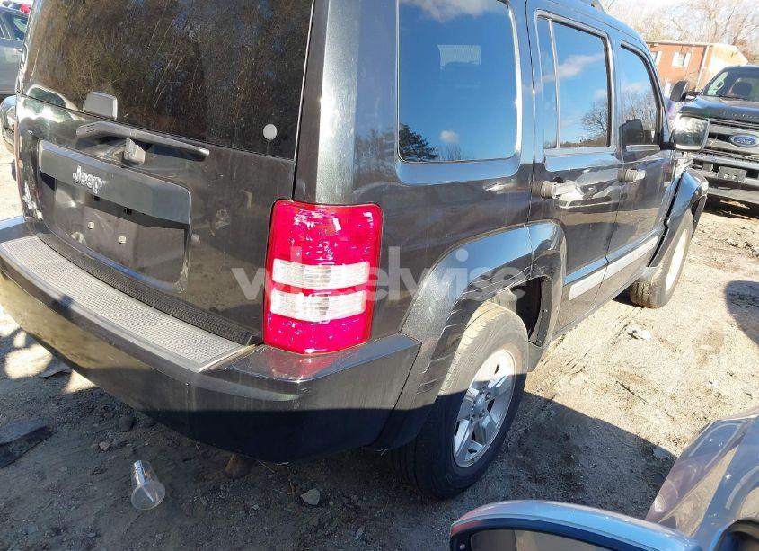 Photo 4 of 2012 Jeep Liberty SPORT (VIN 1C4PJMAKXCW139704)