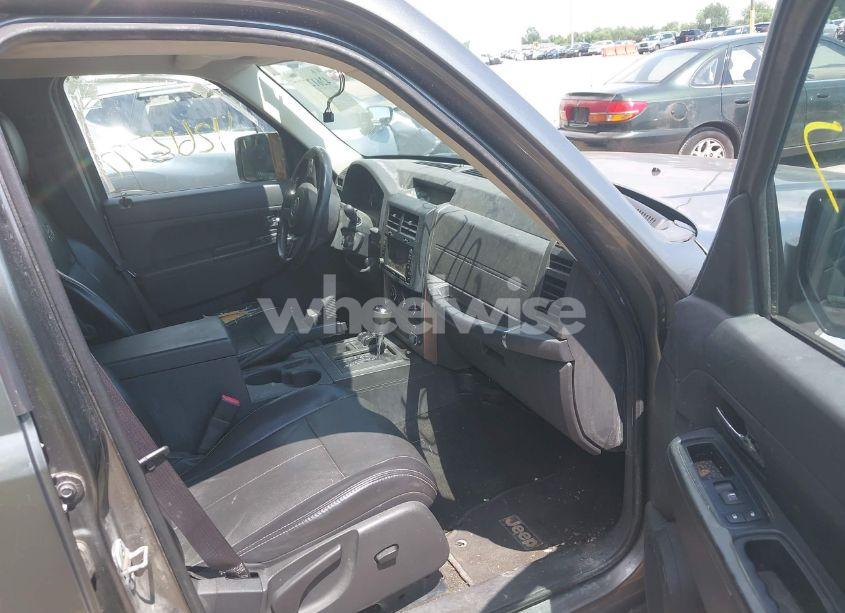 Photo 5 of 2012 Jeep Liberty SPORT (VIN 1C4PJMAKXCW207242)