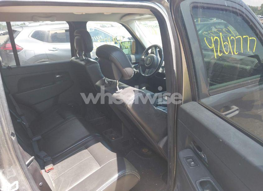 Photo 8 of 2012 Jeep Liberty SPORT (VIN 1C4PJMAKXCW207242)