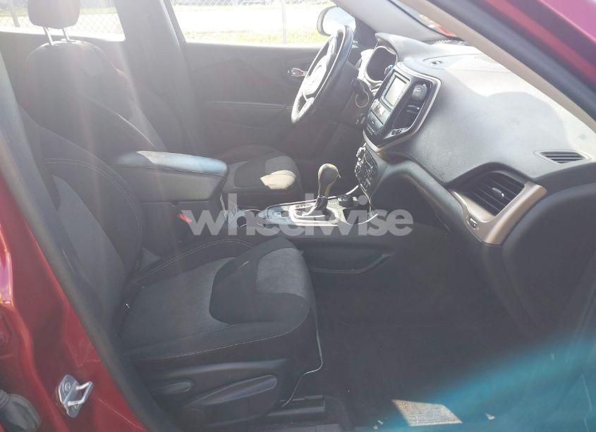 Photo 5 of 2016 Jeep Cherokee SPORT (VIN 1C4PJMAS0GW252244)