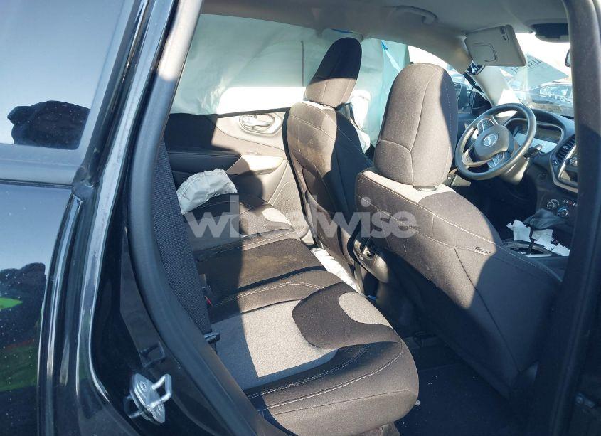 Photo 8 of 2017 Jeep Cherokee SPORT 4X4 (VIN 1C4PJMAS2HW659435)