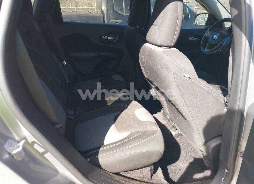 Photo 8 of 2016 Jeep Cherokee ALTITUDE (VIN 1C4PJMAS5GW348869)