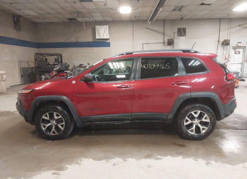 Photo 14 of 2015 Jeep Cherokee TRAILHAWK (VIN 1C4PJMBB0FW512509)