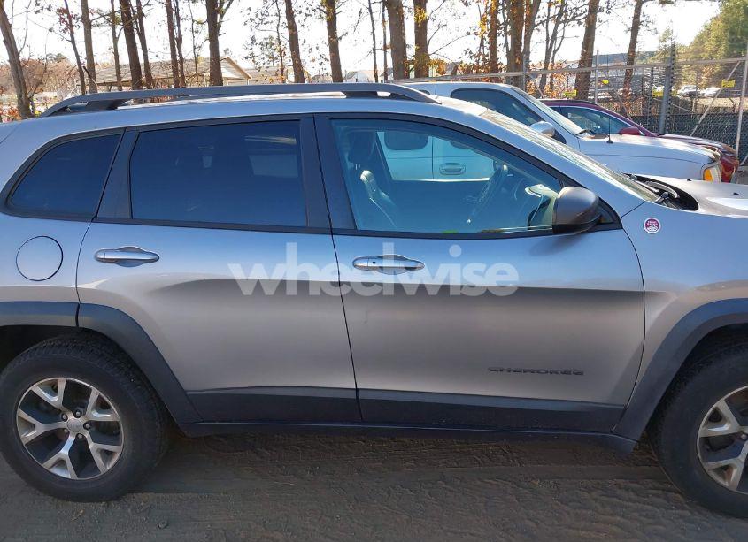 Photo 13 of 2014 Jeep Cherokee TRAILHAWK (VIN 1C4PJMBB1EW142394)