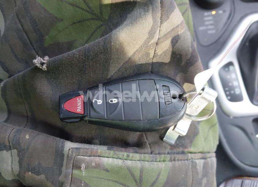 Photo 11 of 2015 Jeep Cherokee TRAILHAWK (VIN 1C4PJMBB1FW570984)