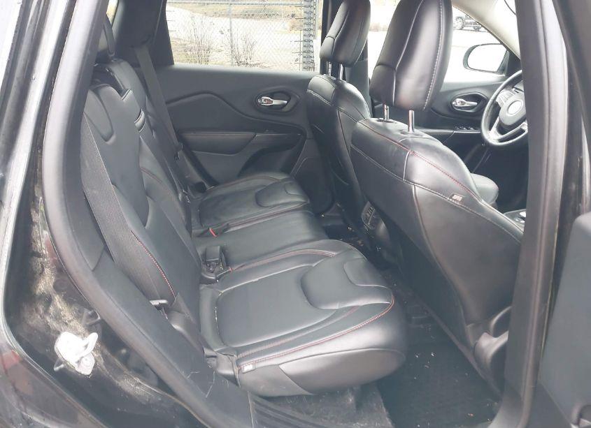 Photo 8 of 2014 Jeep Cherokee TRAILHAWK (VIN 1C4PJMBB2EW216017)